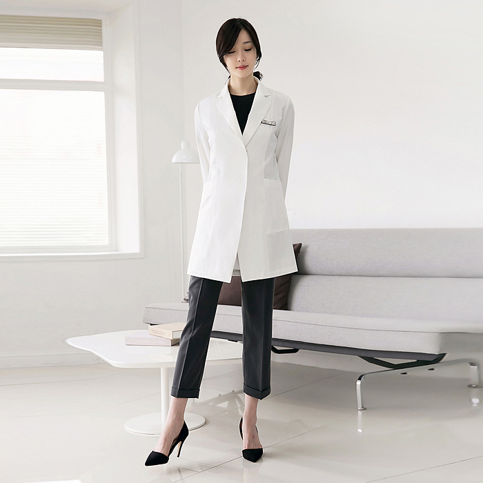 スリムフィット長袖医療用ドクターコート女性用歯科外科医作業服 - Medical Lab Years のレビューと価格